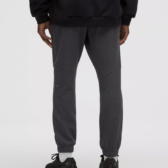 Lululemon Men's Textured Knit Double Cotton Jogger - Picture 3 of 8